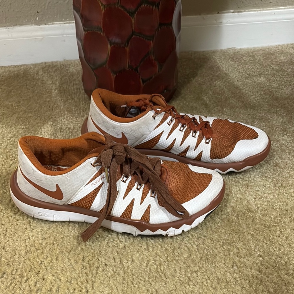 Nike Men's Brown and White Athletic Shoes